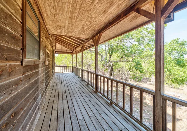Photo 4 of Single family home for sale at 100 Clayton Cv, Dripping Springs, TX 78620 | MLS# 8636004 | Listing updated on 2026-08-29