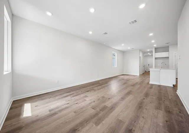 5th image of 113 Two Bits, Elgin, TX 78621 | MLS# 1394848
