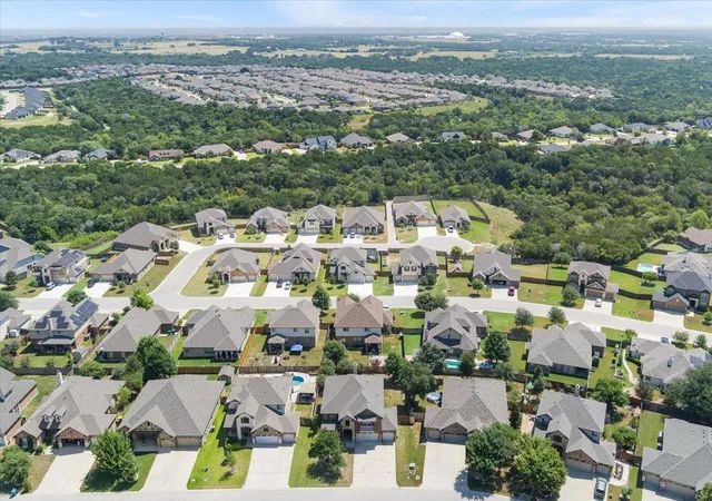 2nd image of 5805 Fenton Ln, Belton, TX 76513 | MLS# 8746835