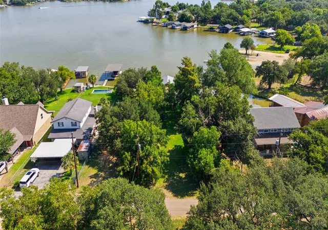 Photo 4 of Land for sale at 124 S Shorewood Dr, Granite Shoals, TX 78654 | MLS# 2339927 | Listing updated on 2026-08-05