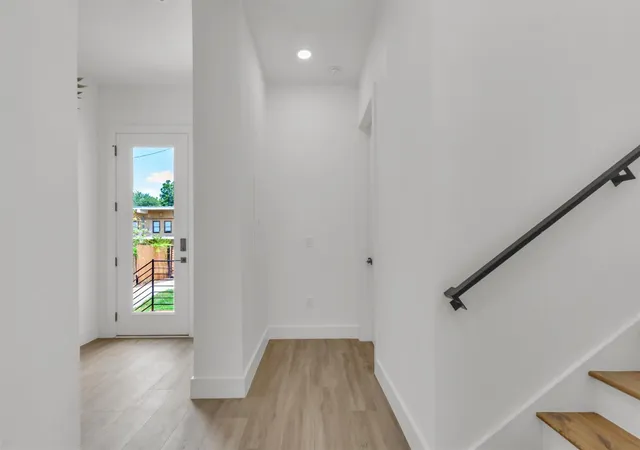 Photo 4 of Single family home for sale at 3101 Lyons Rd, Austin, TX 78702 | MLS# 4187460 | Listing updated on 2026-08-25