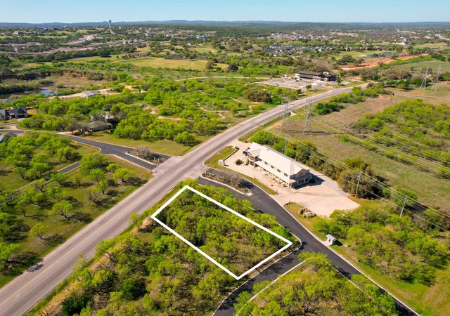 4th image of 101 Springfield Dr, Horseshoe Bay, TX 78657 | MLS# 6094195