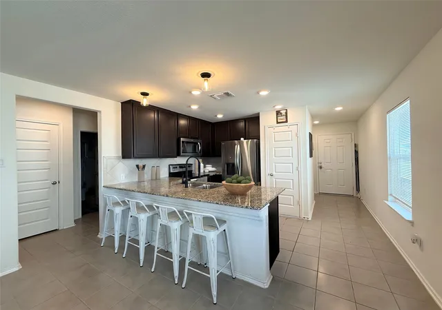 image of 320 Katie Elder Dr, Jarrell, TX 76537 | MLS# 7720924