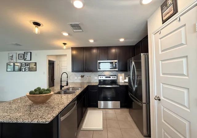 image of 320 Katie Elder Dr, Jarrell, TX 76537 | MLS# 7720924
