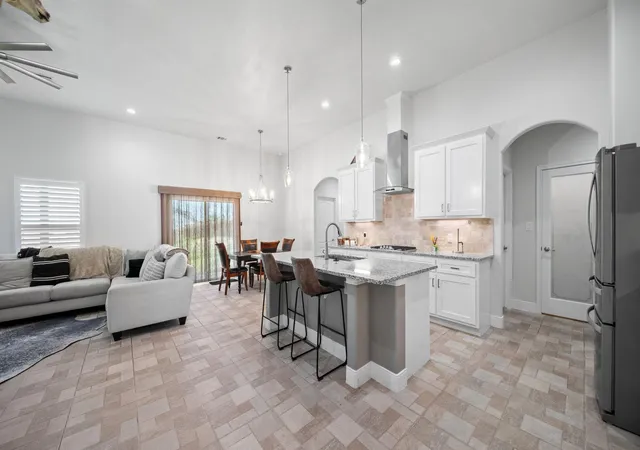 3rd image of 351 Firework Ln, Giddings, TX 78942 | MLS# 9182096