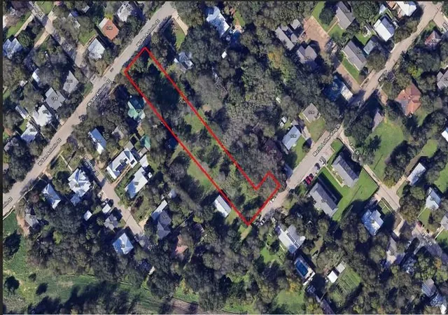 2nd image of 1247 W San Antonio St, San Marcos, TX 78666 | MLS# 6631324