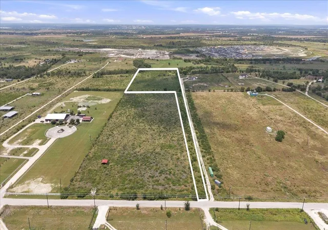 Photo 1 of Land for sale at 1420 Scull Rd, San Marcos, TX 78666 | MLS# 6543561 | Listing updated on 2026-08-11