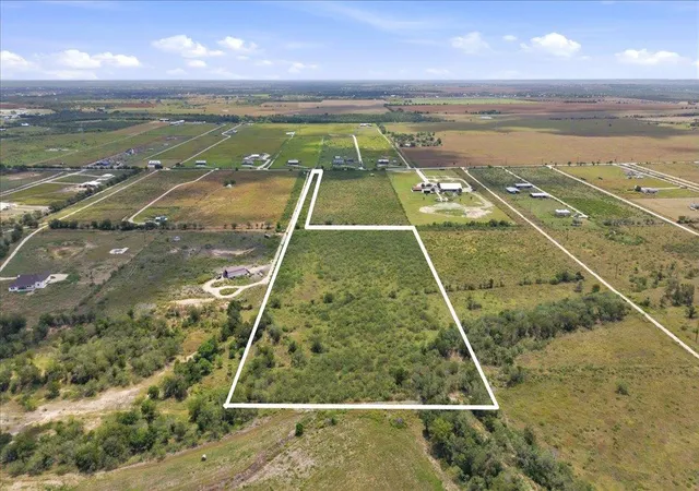 Photo 2 of Land for sale at 1420 Scull Rd, San Marcos, TX 78666 | MLS# 6543561 | Listing updated on 2026-08-11