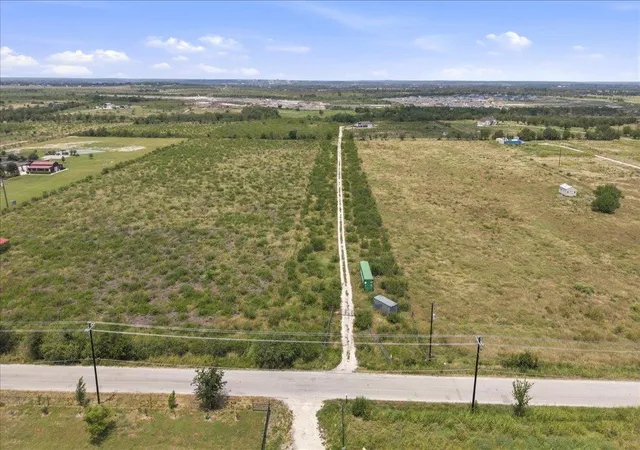 Photo 3 of Land for sale at 1420 Scull Rd, San Marcos, TX 78666 | MLS# 6543561 | Listing updated on 2026-08-11