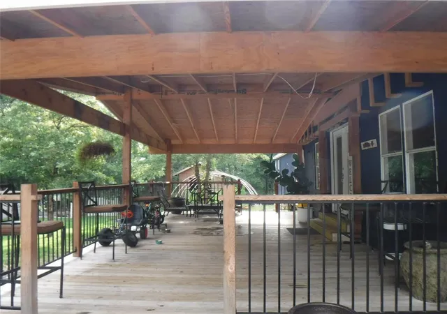 1st image of 191 Hickory Ln, Elgin, TX 78621 | MLS# 3813782