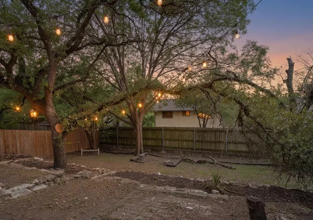 29th image of 8501 Selway Dr, Austin, TX 78736 | MLS# 1524618
