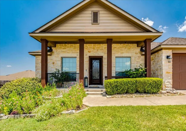 Photo 3 of Single family home for sale at 17912 Linkhill Dr, Dripping Springs, TX 78620 | MLS# 3648305 | Listing updated on 2026-08-23