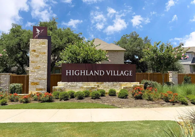 Photo 3 of Sale Pending at 1029 Stonehill Dr, Georgetown, TX 78633 | MLS# 6936879 | Listing updated on 2026-09-18