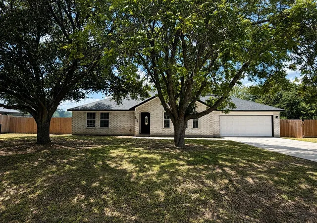 1st image of 102 Sequoyah St, Buda, TX 78610 | MLS# 9451950