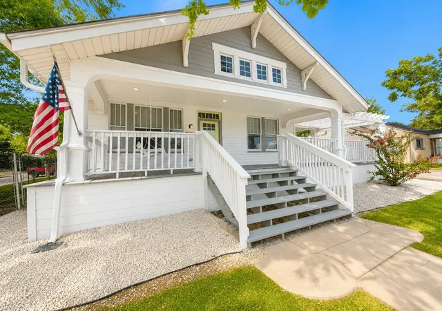 2nd image of 340 Ackerman St, Rockdale, TX 76567 | MLS# 4504901