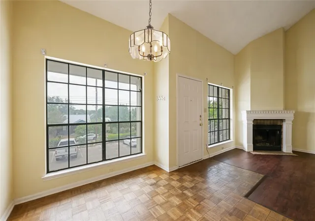 Photo 4 of Condo for sale at 1610 Waterston Ave #11, Austin, TX 78703 | MLS# 4810918 | Listing updated on 2026-08-21