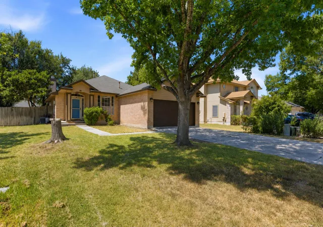 Photo 3 of Single family home for sale at 151 Henke Cv, Kyle, TX 78640 | MLS# 6152028 | Listing updated on 2026-09-04