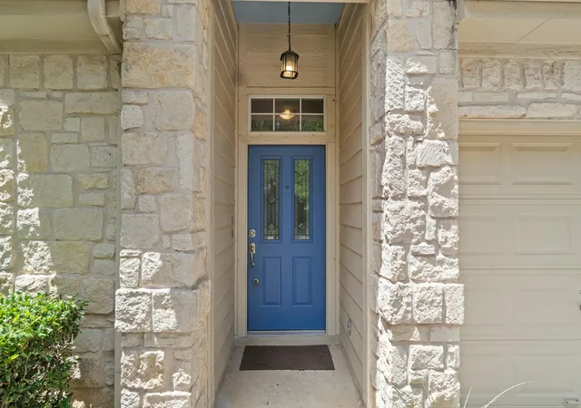 Photo 3 of Single family home for sale at 17002 Cranston Dr, Round Rock, TX 78664 | MLS# 2119469 | Listing updated on 2026-09-25