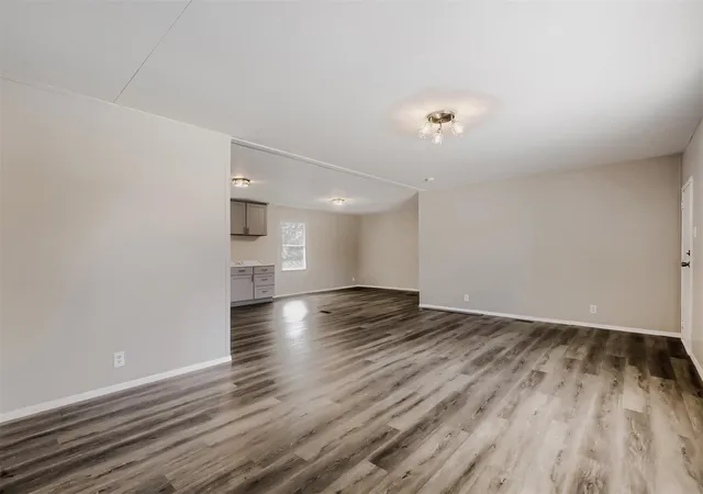 Photo 4 of Manufactured home for sale at 1017 Rosewood Dr, Dale, TX 78616 | MLS# 3436536 | Listing updated on 2026-09-15