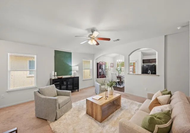 4th image of 18344 Willow Sage Ln, Elgin, TX 78621 | MLS# 5969234