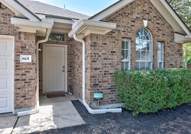 3rd image of 801 Wild Petunia Wy, Pflugerville, TX 78660 | MLS# 6407562