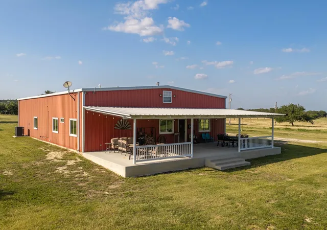 Photo 4 of House for sale at 1702 County Rd 2800, Lometa, TX 76853 | MLS# 6183578 | Listing updated on 2026-08-08