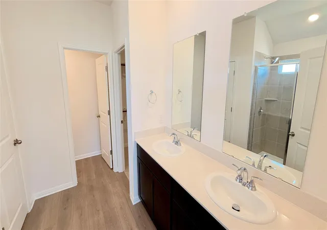 Photo 3 of Single family home for sale at 150 Coopers Hawk Crst, Cedar Creek, TX 78612 | MLS# 7112754 | Listing updated on 2026-10-20