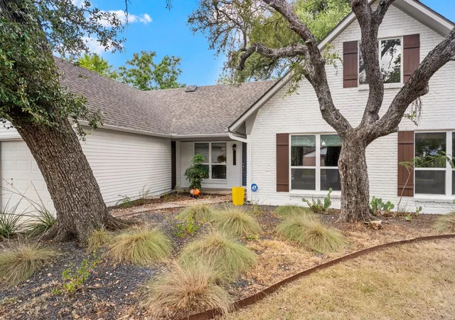 38th image of 2600 Rogge Ln, Austin, TX 78723 | MLS# 2207569