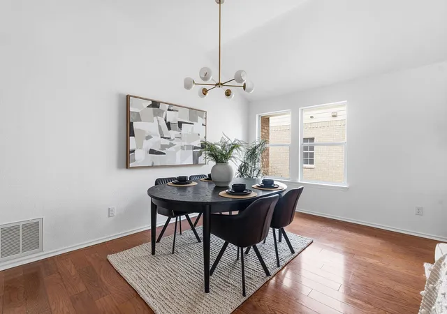 Photo 3 of Sale Pending at 7013 Wandering Oak Rd, Austin, TX 78749 | MLS# 4514493 | Listing updated on 2026-08-24