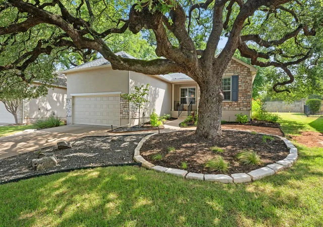 2nd image of 102 Verbena Dr, Georgetown, TX 78633 | MLS# 2463791