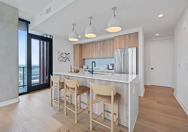 4th image of 84 East Ave #1401, Austin, TX 78701 | MLS# 9753186
