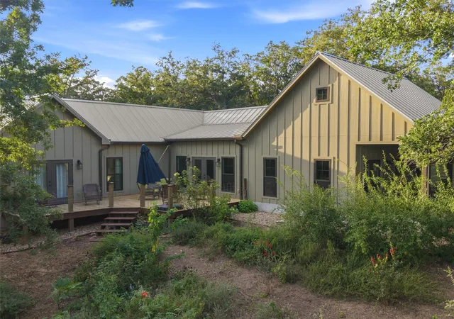 2nd image of 299 Nink Rd #A, Smithville, TX 78957 | MLS# 1169283