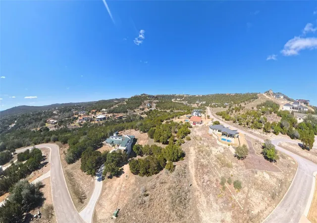 2nd image of 8600 Ranchland Hills Cv, Jonestown, TX 78645 | MLS# 2579597