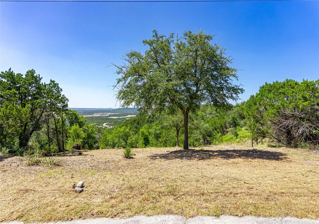 Land for sale at 8512 Bronco Buster Trl, Lago Vista, TX 78645 | MLS# 2603122