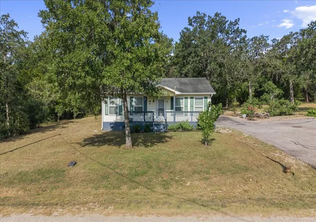38th image of 134 Tejas St, Smithville, TX 78957 | MLS# 7938541