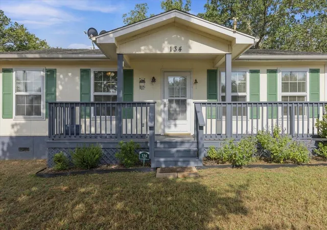 4th image of 134 Tejas St, Smithville, TX 78957 | MLS# 7938541