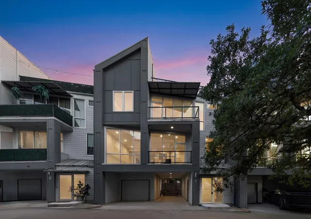 Photo 2 of Condo for sale at 1500 Summit St #5, Austin, TX 78741 | MLS# 4038969 | Listing updated on 2026-08-11