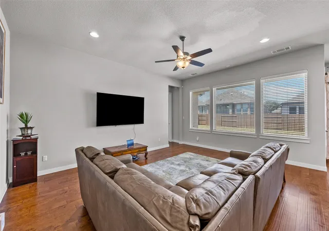 Photo 4 of Single family home for sale at 4376 Hannover Way, Round Rock, TX 78681 | MLS# 7522559 | Listing updated on 2026-10-02