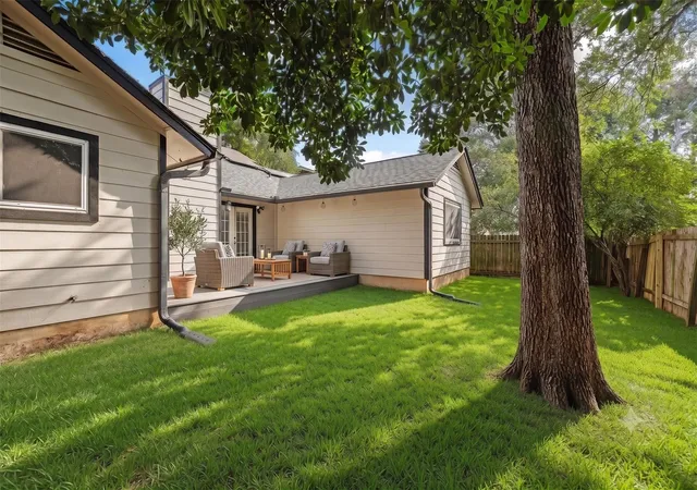 Photo 4 of Sale Pending at 9709 Moorberry St, Austin, TX 78729 | MLS# 7092304 | Listing updated on 2026-10-08