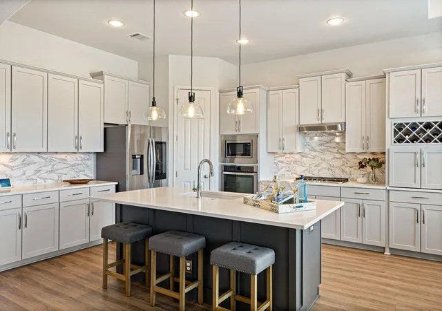 Photo 3 of Sale Pending at 5301 Cardinal Flower Cv, Spicewood, TX 78669 | MLS# 5360888 | Listing updated on 2026-08-27