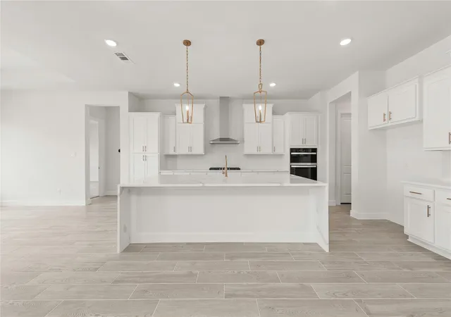 Photo 4 of Single family home for sale at 112 Beebalm Cv, Georgetown, TX 78633 | MLS# 9749050 | Listing updated on 2026-10-21