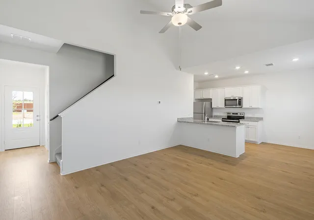 image of 113 Desert Hare Dr, Jarrell, TX 76537 | MLS# 9307630