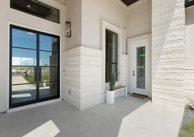 2nd image of 1405 Paxton Ln, Florence, TX 76527 | MLS# 8869211