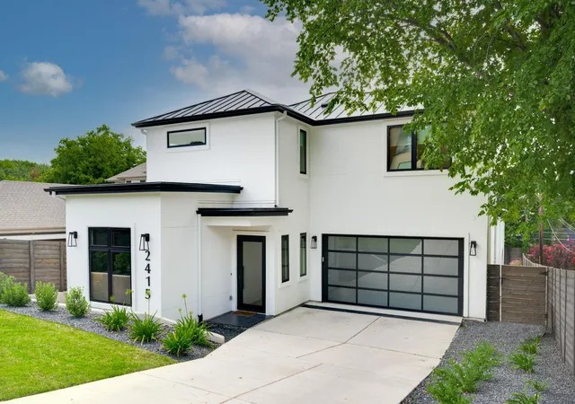 3rd image of 2415 Mccall Rd, Austin, TX 78703 | MLS# 5857653