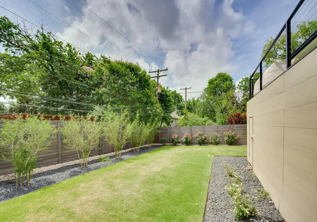 40th image of 2415 Mccall Rd, Austin, TX 78703 | MLS# 5857653