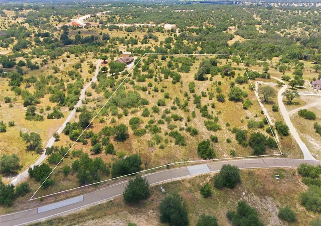 30th image of 963 Summit Ridge Trail Dr, Johnson City, TX 78636 | MLS# 8043372