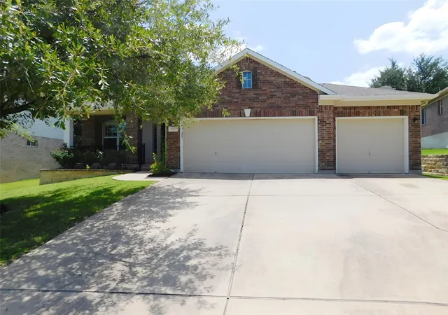 2nd image of 2670 Ravenwood Dr, Round Rock, TX 78665 | MLS# 2655311