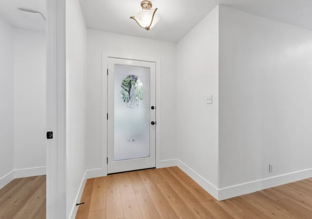 Photo 3 of Single family home for sale at 1102 Dunman Dr, Georgetown, TX 78628 | MLS# 7331065 | Listing updated on 2026-08-11