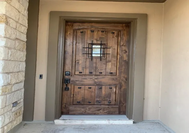 Photo 3 of Single family home for sale at 2713 Santa Rosita Ct, Round Rock, TX 78665 | MLS# 5515319 | Listing updated on 2026-10-03