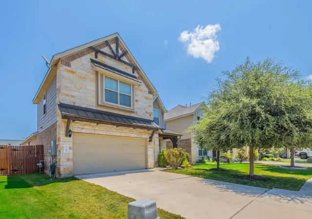 Photo 2 of Single family home for sale at 125 Andele Way, Liberty Hill, TX 78642 | MLS# 5203448 | Listing updated on 2026-08-11